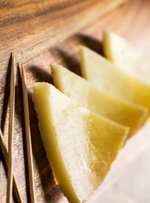 Artisan sheep cheese in extra virgin olive oil - D.O.P. Queso Manchego - Image 3